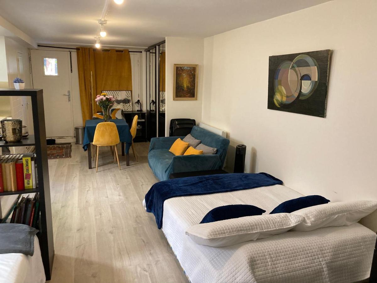 Une Chambre Chez Nous, A 12 Minutes De Paris Malakoff Exterior photo