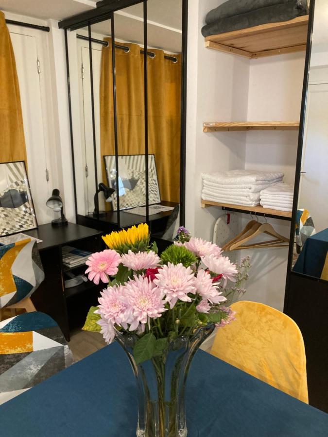 Une Chambre Chez Nous, A 12 Minutes De Paris Malakoff Exterior photo